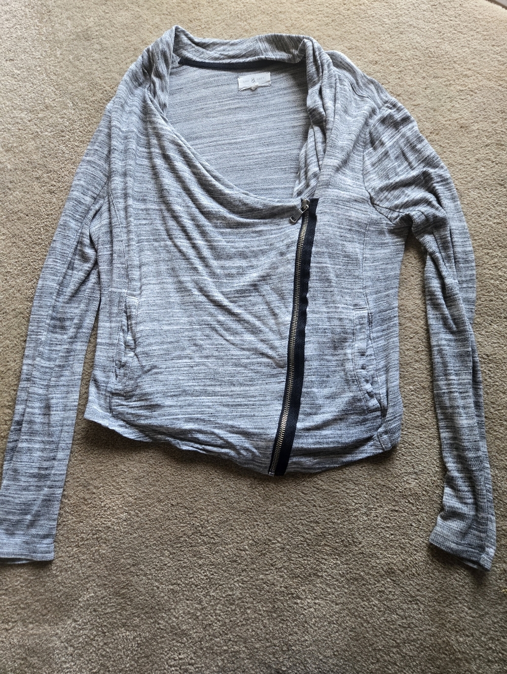 Lou & gray. Asymmetrical, zip Crew